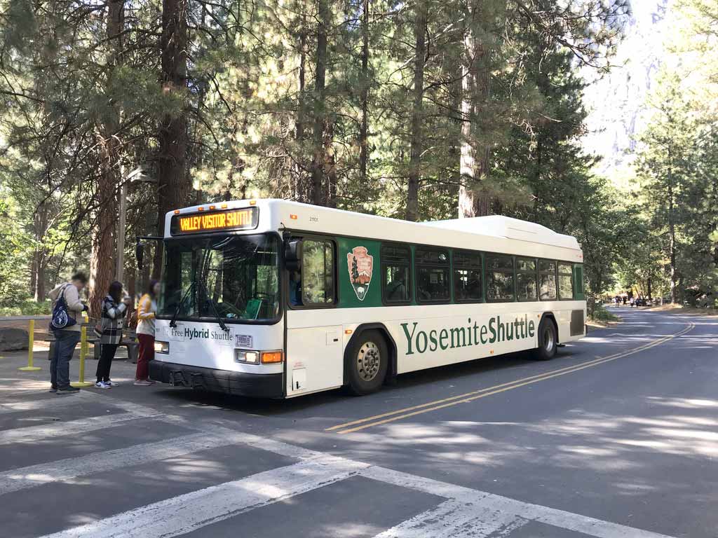 優勝美地免費接駁車-Yosemite-shuttle-bus