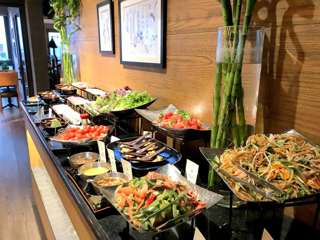Hanoi-La-Siesta-Hotel-Trendy Breakfast