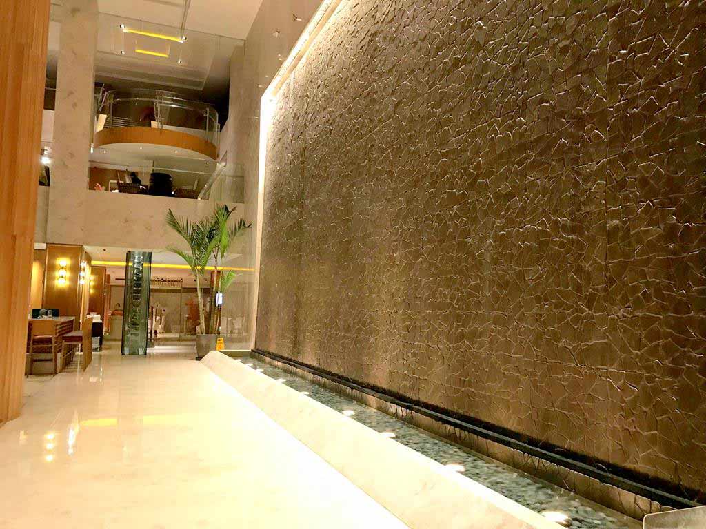 Lobby of Shangri-La's Far Eastern Plaza Hotel Tainan