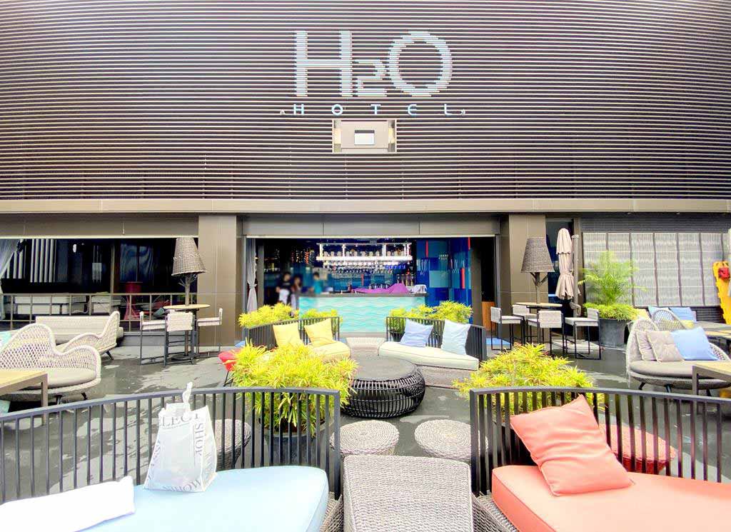 swimming-pool-of-h2o-hotel