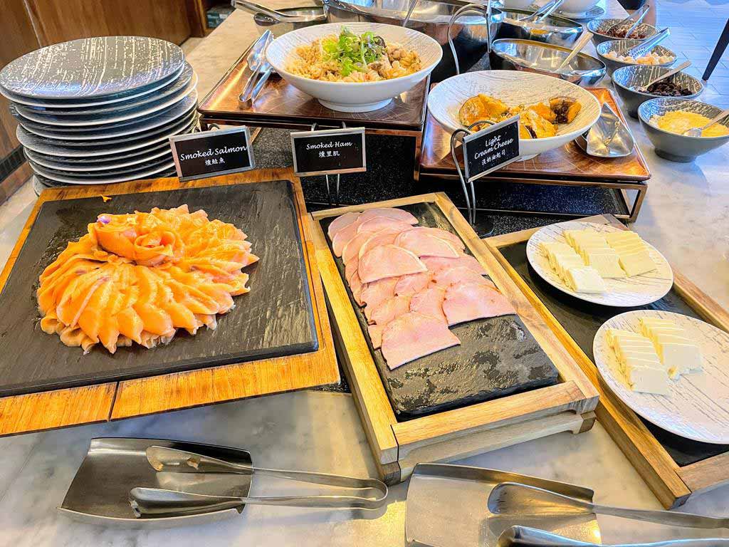 breakfast-of-Fairfield-by-Marriott-Taichung