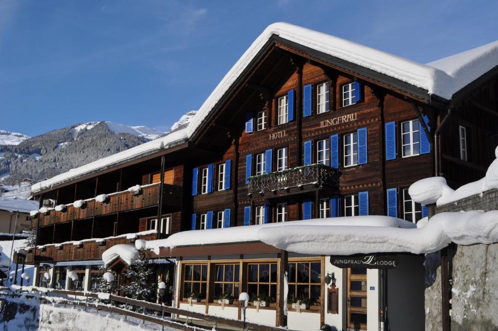 瑞士山聖母峰洛奇酒店