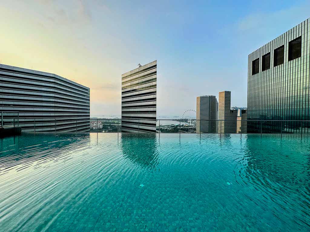 Swimming pool of Andaz Singapore